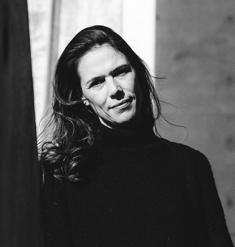 Press shot of Yvonne Hartmann by Camille Blake
